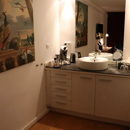 Adriaen Ostade Otel 3*